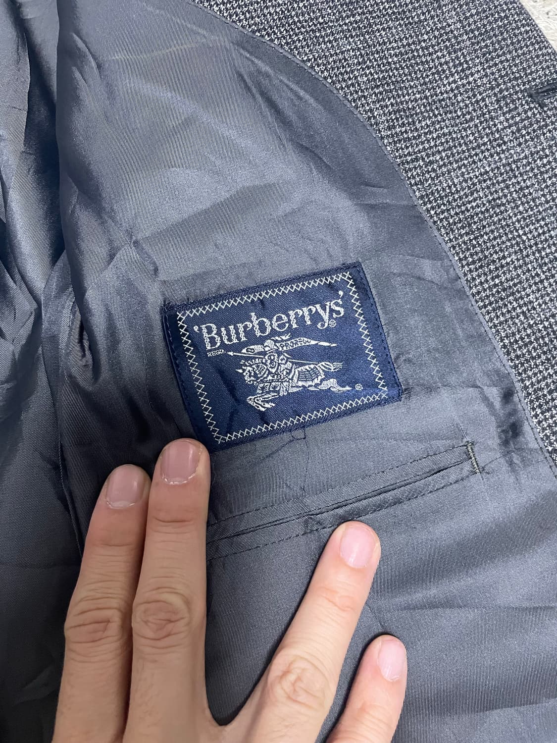 버버리 2버튼 일제 하운드투스 블레이저 105~110 상품이미지4