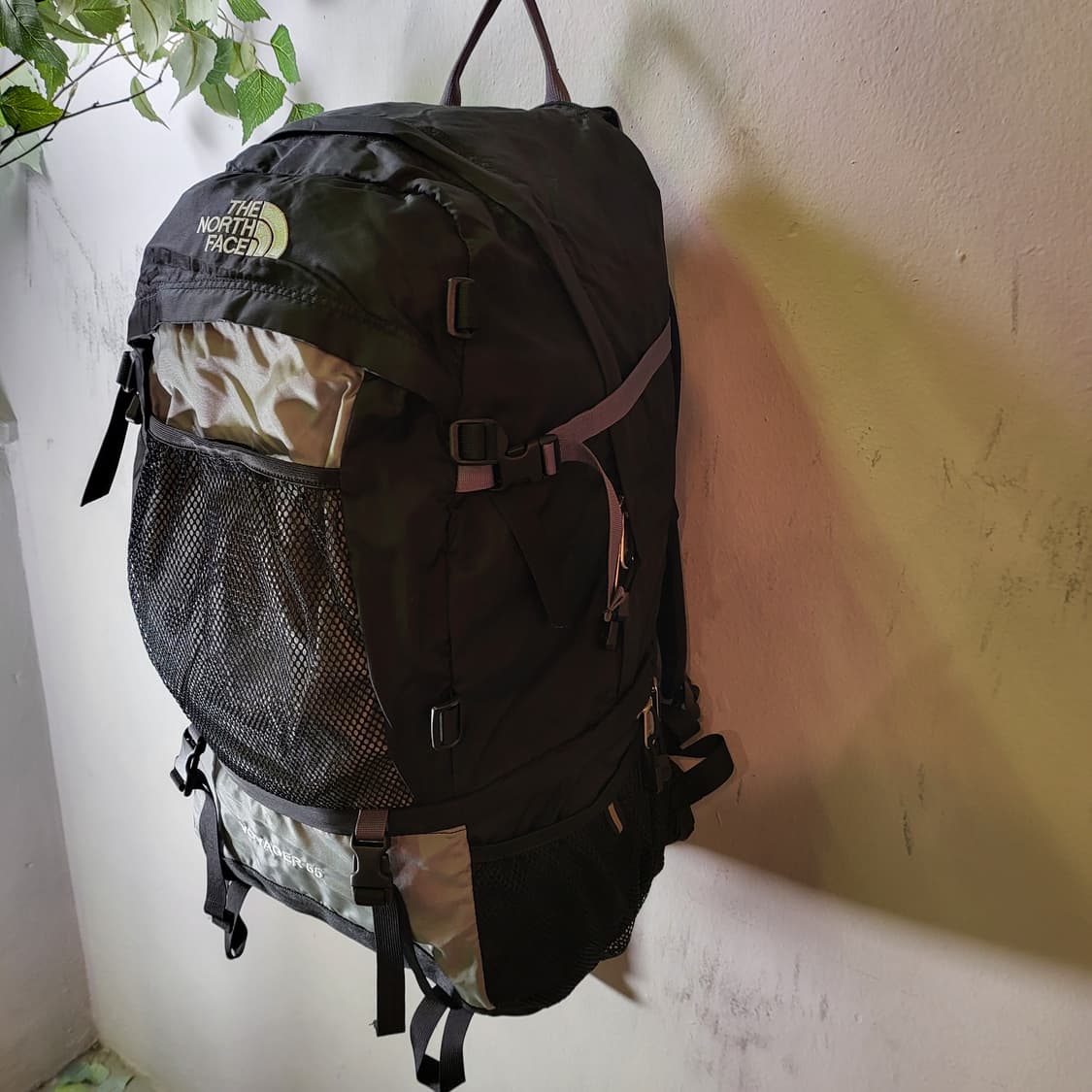 노스페이스 백팩 (55L) 상품이미지5