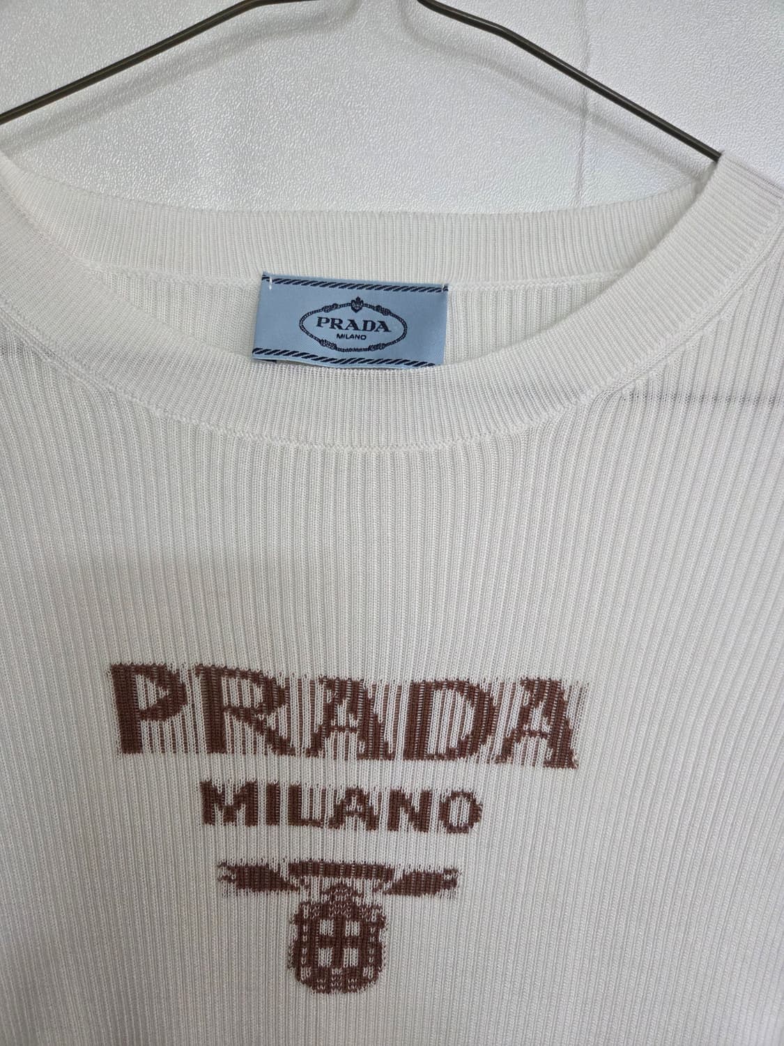 프라다 로고 긴팔니트 크롭 티셔츠 상품이미지3