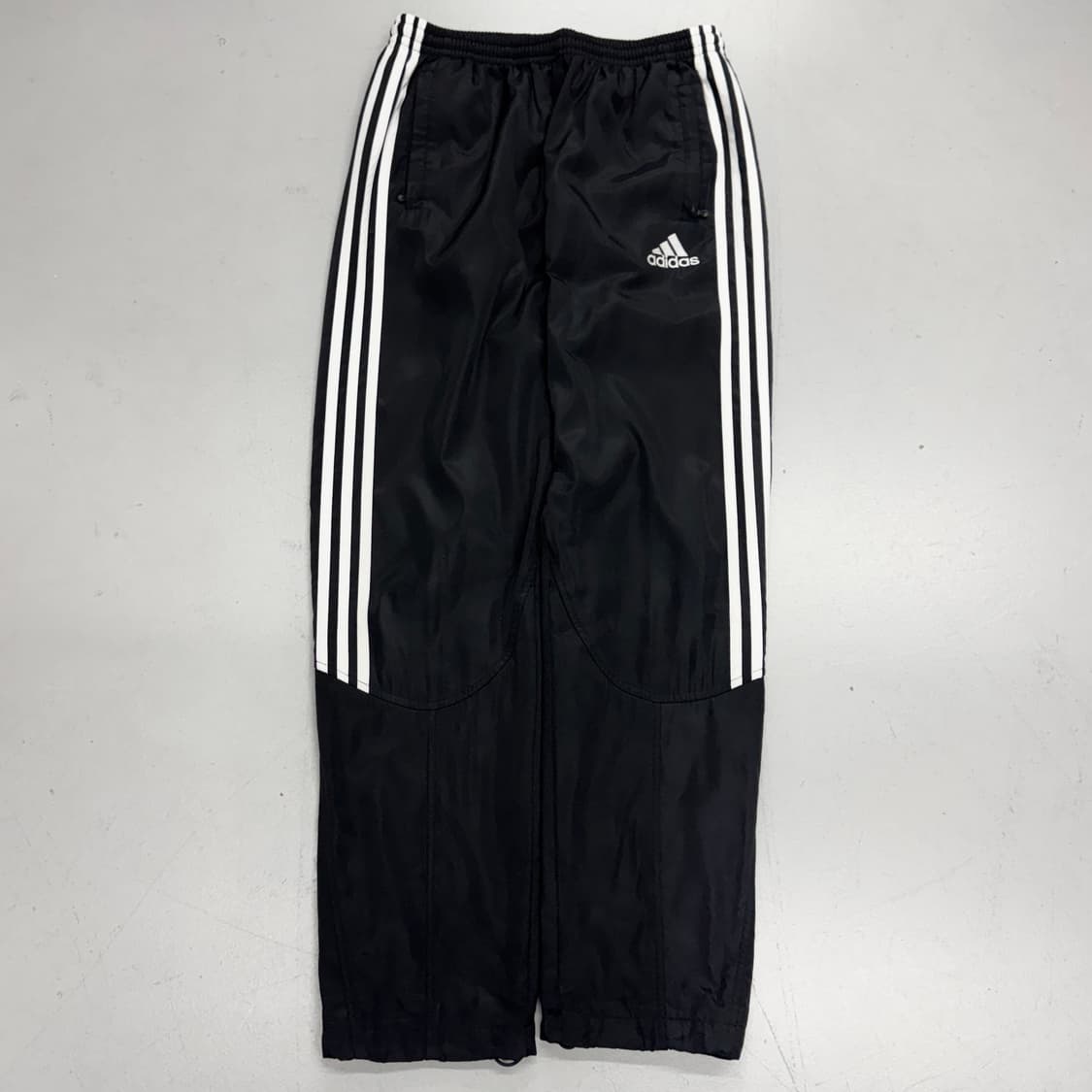 아디다스 00s 삼선 올드스쿨 바람막이 트랙팬츠 상품이미지2