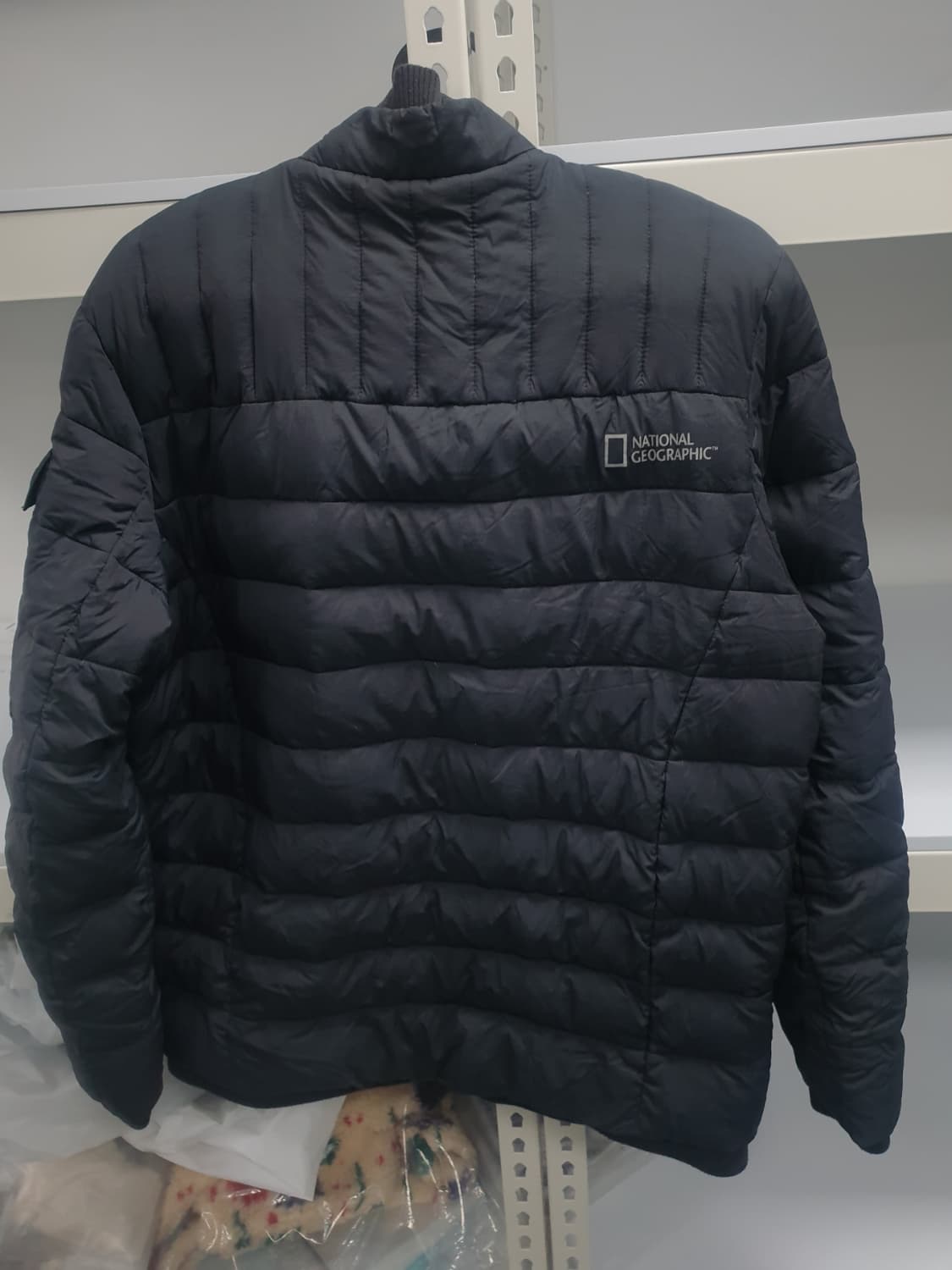 내셔널지오그래픽 정품 구스경량패딩 105사이즈 판매합니다 상품이미지2