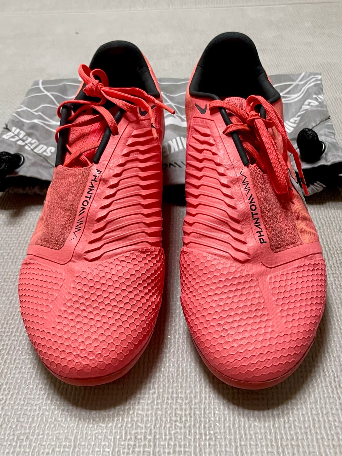 이태리산 팬텀 베놈 엘리트 275 축구화 상품이미지4