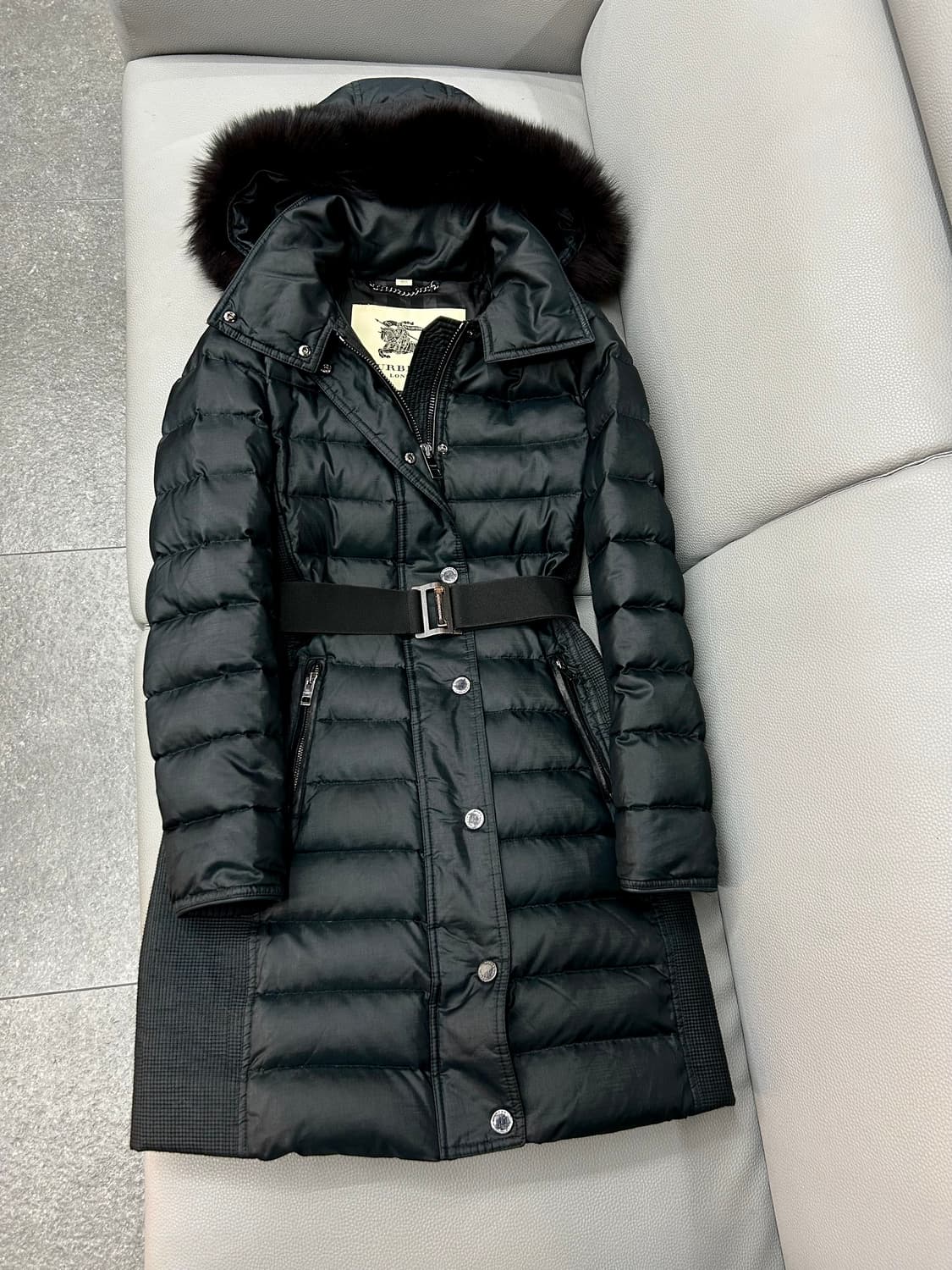 버버리 아비데일 폭스퍼 롱패딩(UK4/44) 상품이미지2