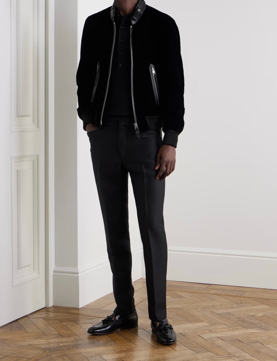 새상품) 톰포드 2024 f/w 시퀸 벨벳 카프레더 보머 자켓 상품이미지8