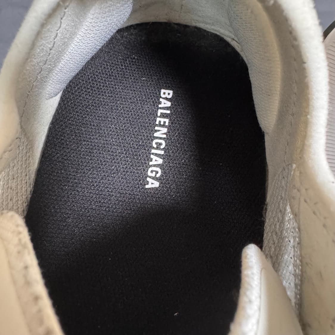 발렌시아가 서킷 스니커즈 40 상품이미지6