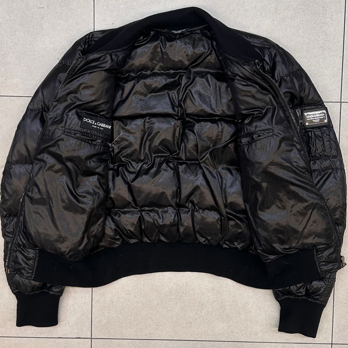 돌체앤가바나 로고 플레이트 다운 봄버자켓 상품이미지6