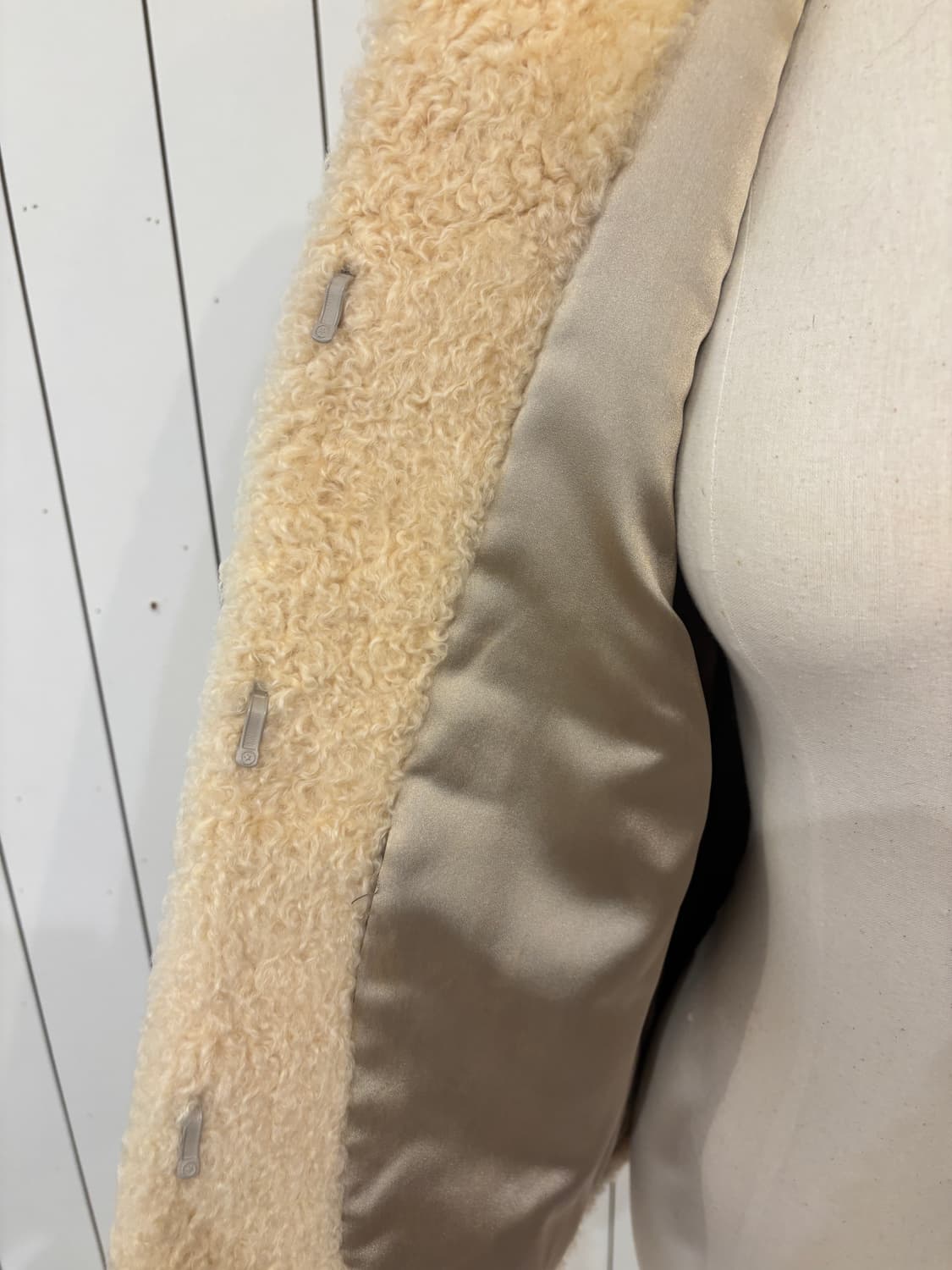 크림소프트 컬리 쉬어링 자켓 상품이미지8