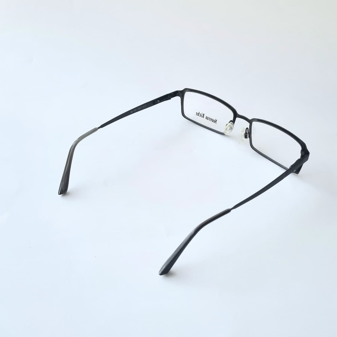 데드스탁 이탈리안 무드의 빈티지 블랙 스퀘어 안경테 상품이미지5