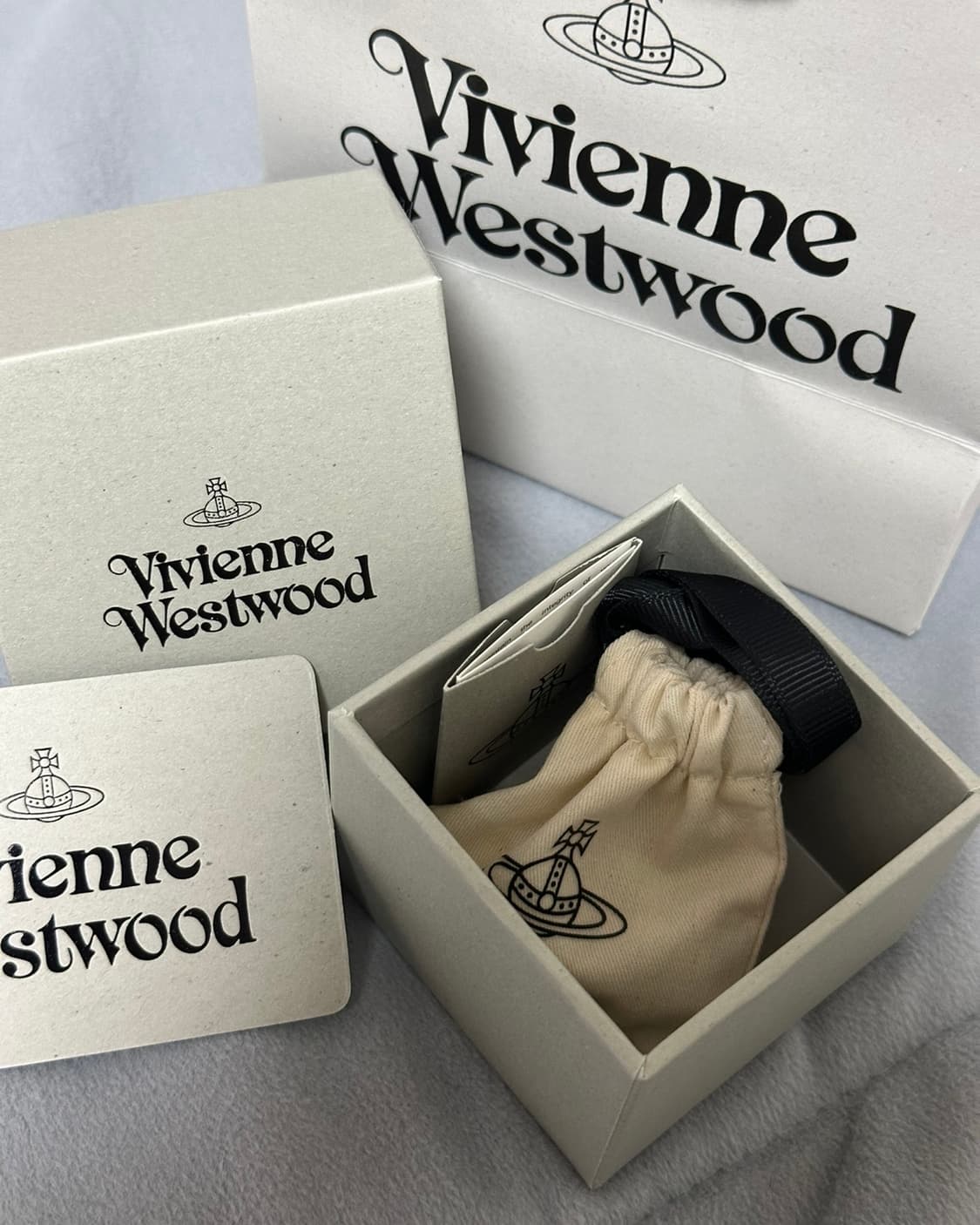 풀박스) 비비안웨스트우드 루크리스 펄 목걸이 실버 상품이미지4