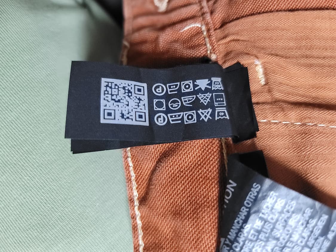 자라 워크 팬츠 두툼한원단 허리31 기장106 거의새옷

남성 허리31
 상품이미지4