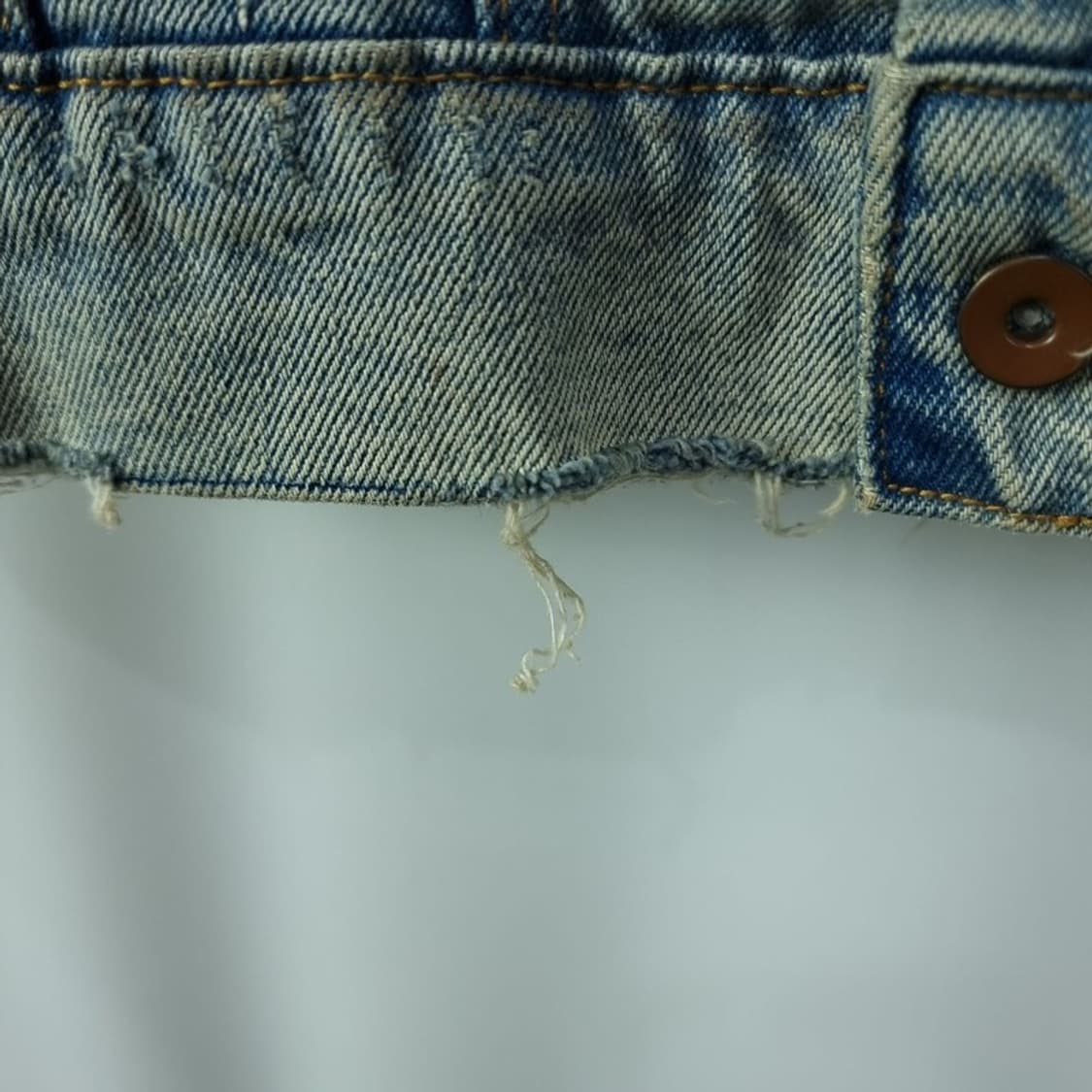 [에이치앤엠] 건즈앤로지스 디스트로이드 오버핏 데님 자켓 M20124 상품이미지7