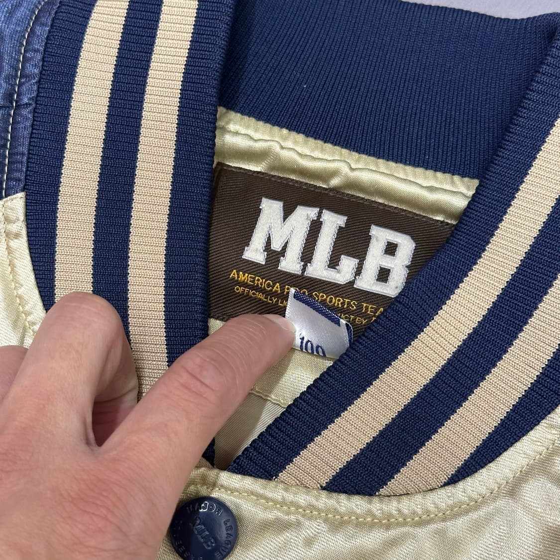 MLB 00s 올드스쿨 밀워키 브루어스 야구점퍼 100 상품이미지7