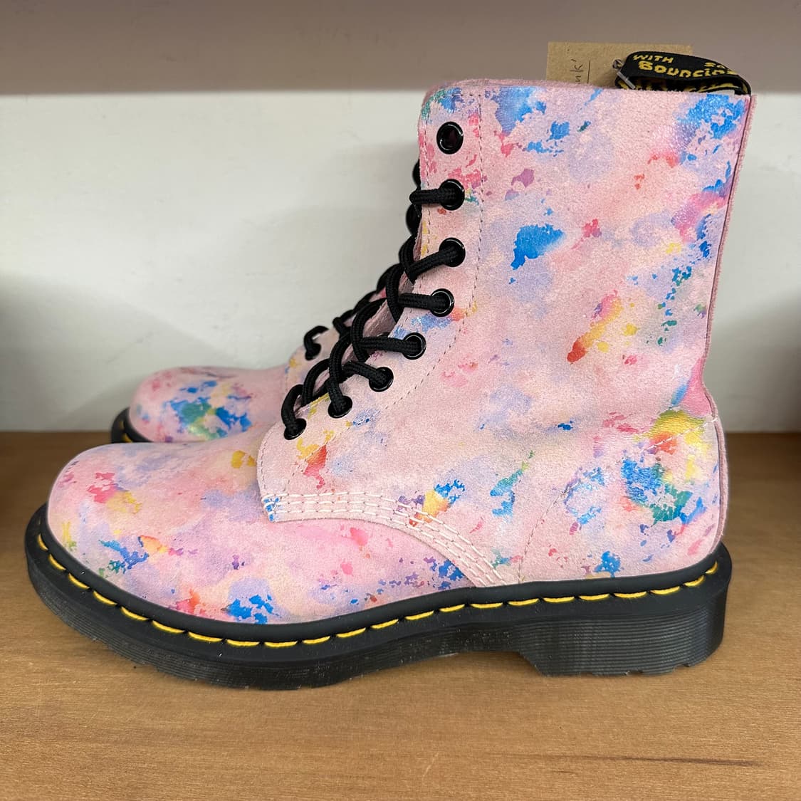 닥터마틴 1460 부츠 ‘핑크 레인보우’ 상품이미지3