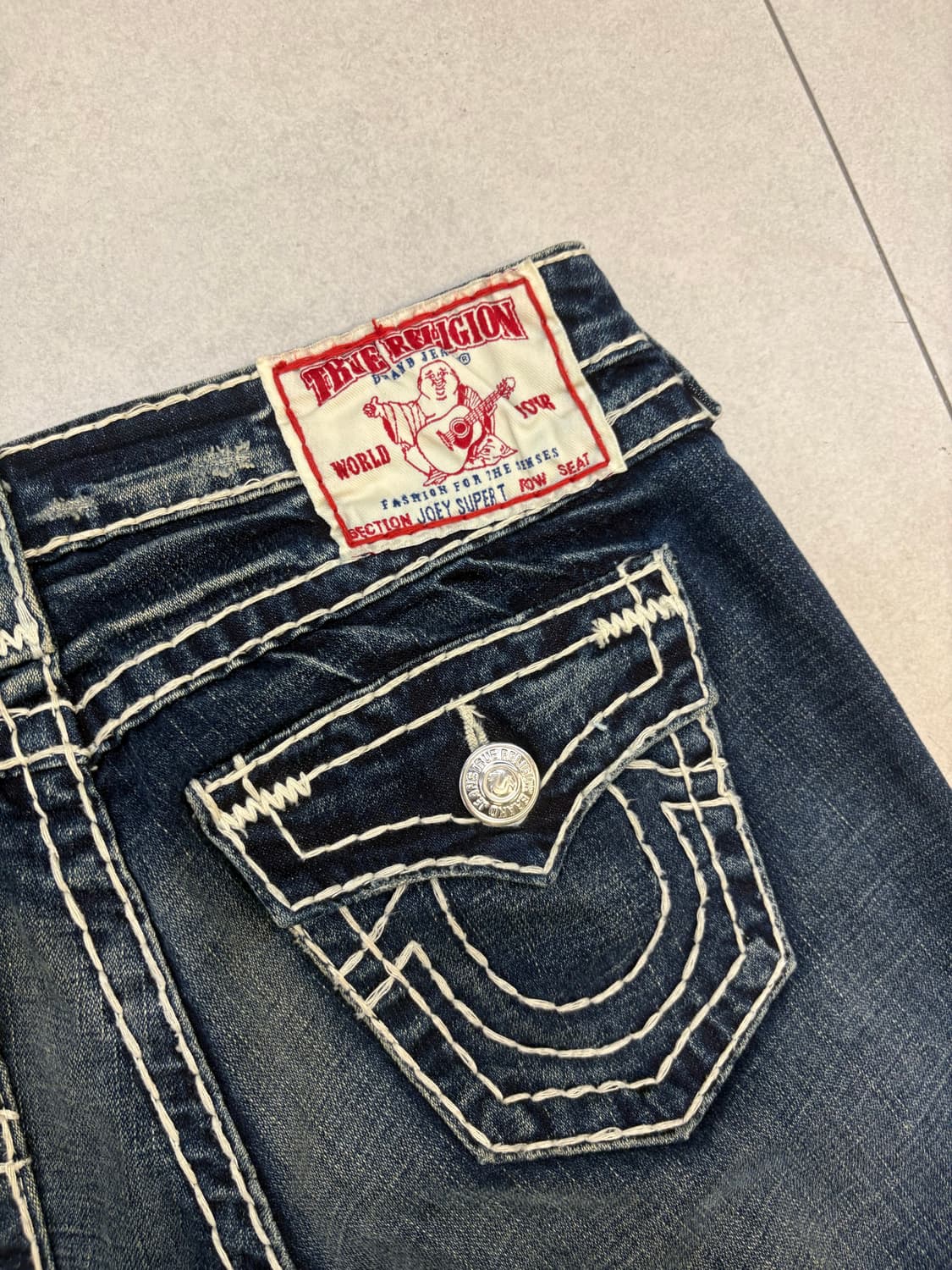 트루릴리전 JOEY SUPERT 부츠컷 데님 상품이미지3