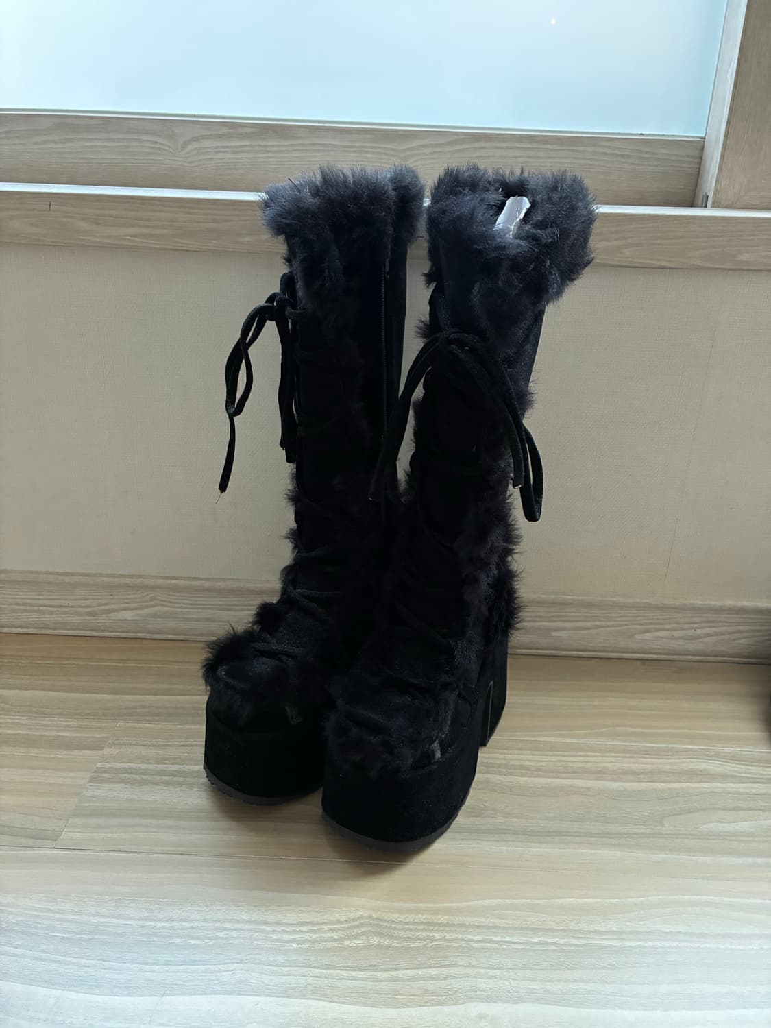 데모니아 카멜 퍼 부츠 블랙 230 상품이미지2