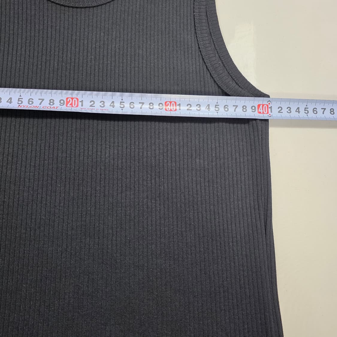 0192 스튜디오 톰보이 블랙 립 탱크탑 상품이미지3