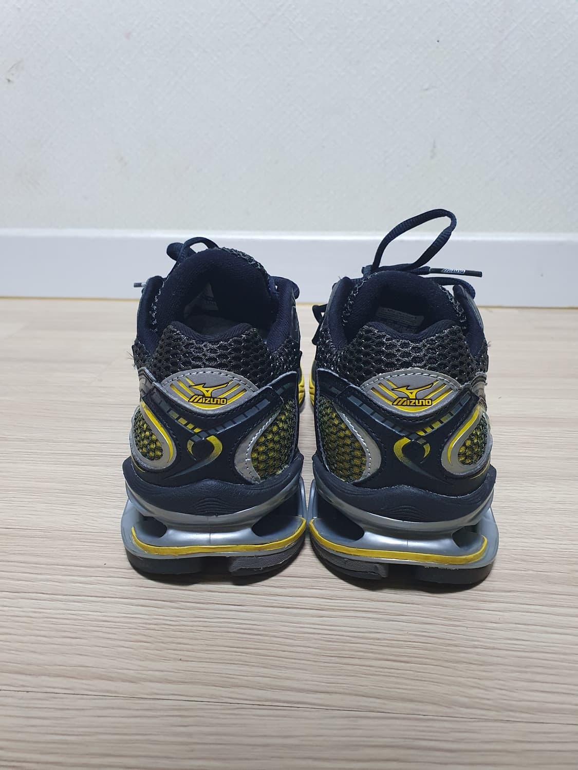 미즈노 크리에이션12 운동화 265 상품이미지5