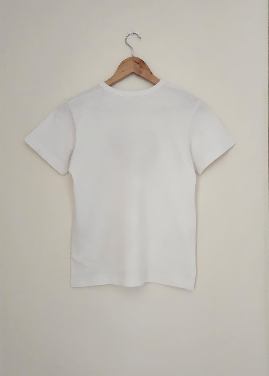 (국내매장판) 꼼데가르송 플레이 화이트 하트 로고 반팔티 M 상품이미지6