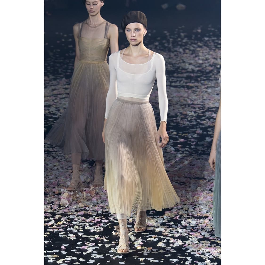 크리스챤디올 플리츠 옴브레 튤 스커트 상품이미지1