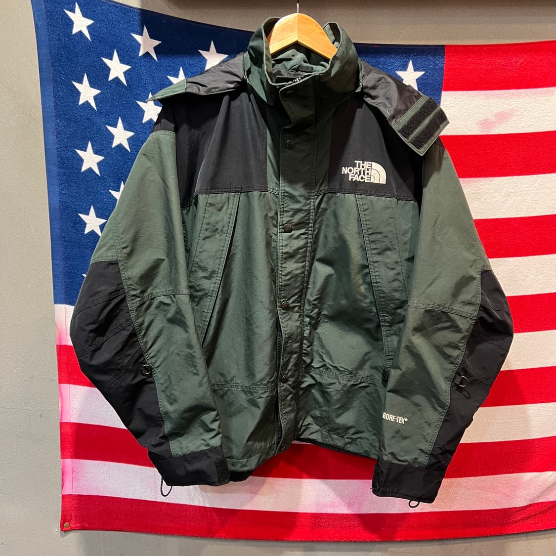 노스페이스 고어텍스 그린 상품이미지1