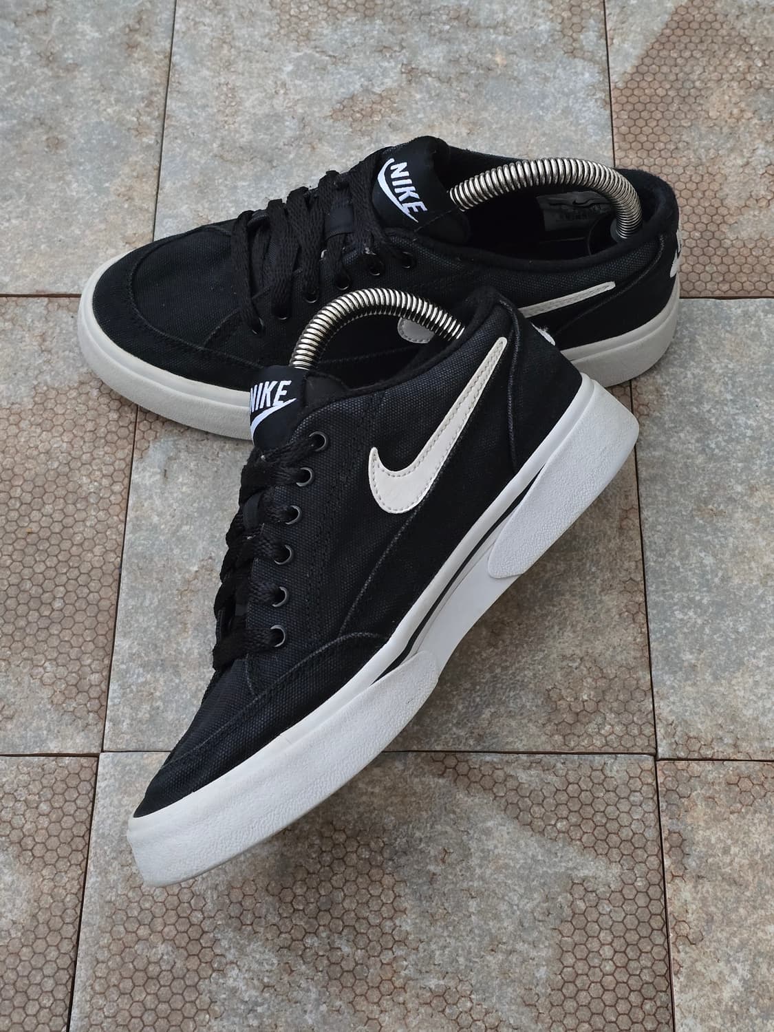 (220)나이키 gts 16 상품이미지5