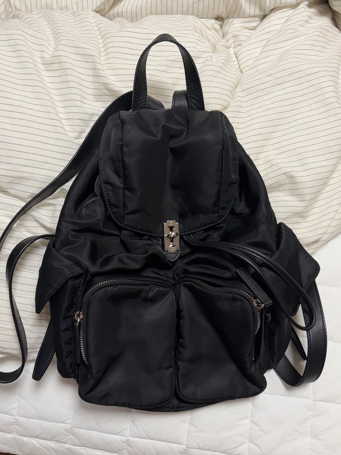 분크 헤이더블 포켓 백팩 미듐 상품이미지1