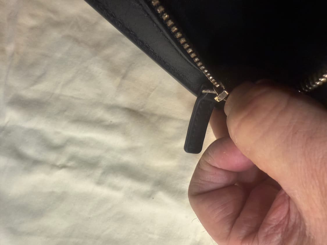 정품 멀버리 클러치 팝니다 상품이미지8