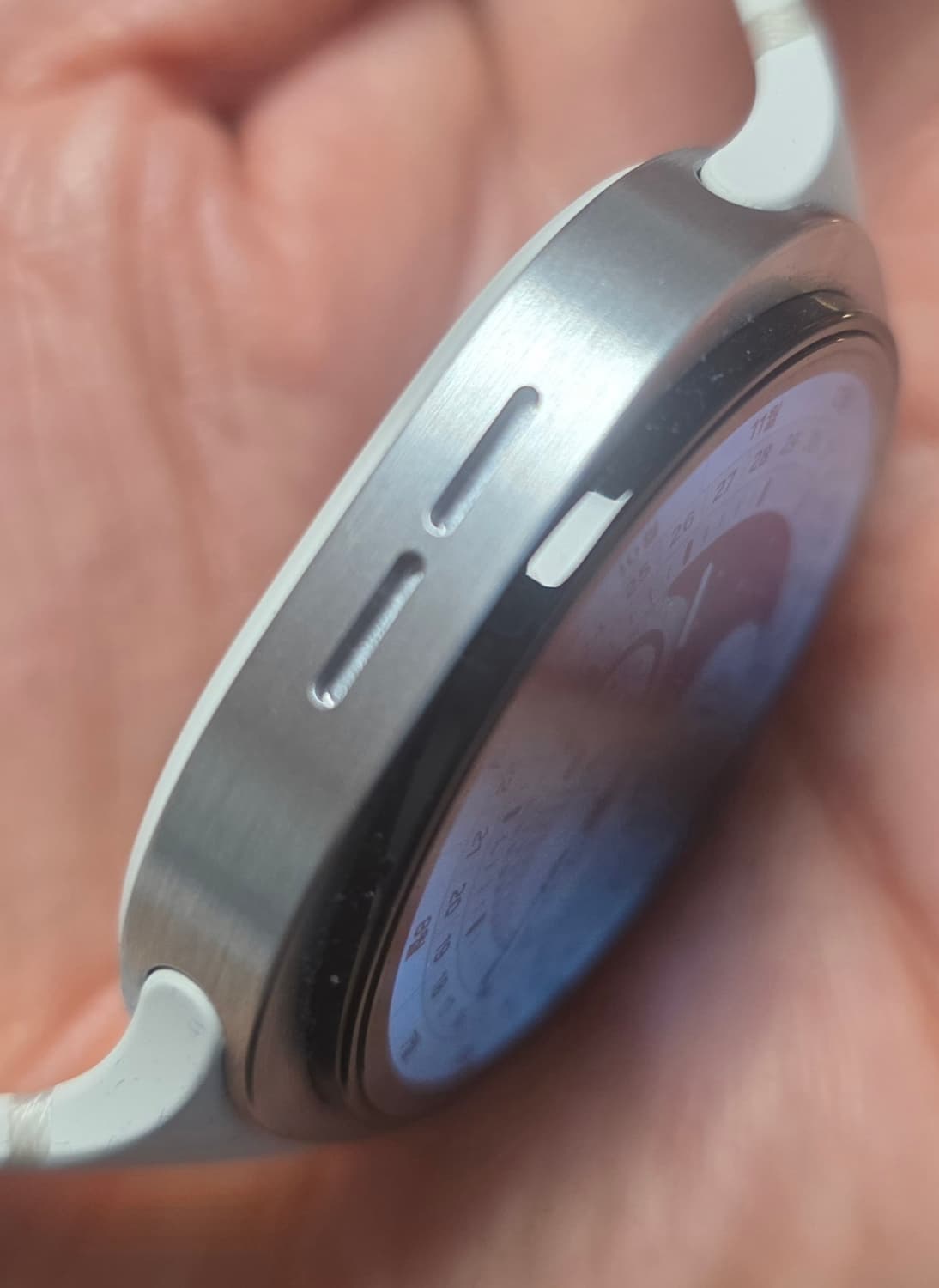 갤럭시워치8 SM-L320N 40mm 블루투스 자가유통 (풀박스)  상품이미지5