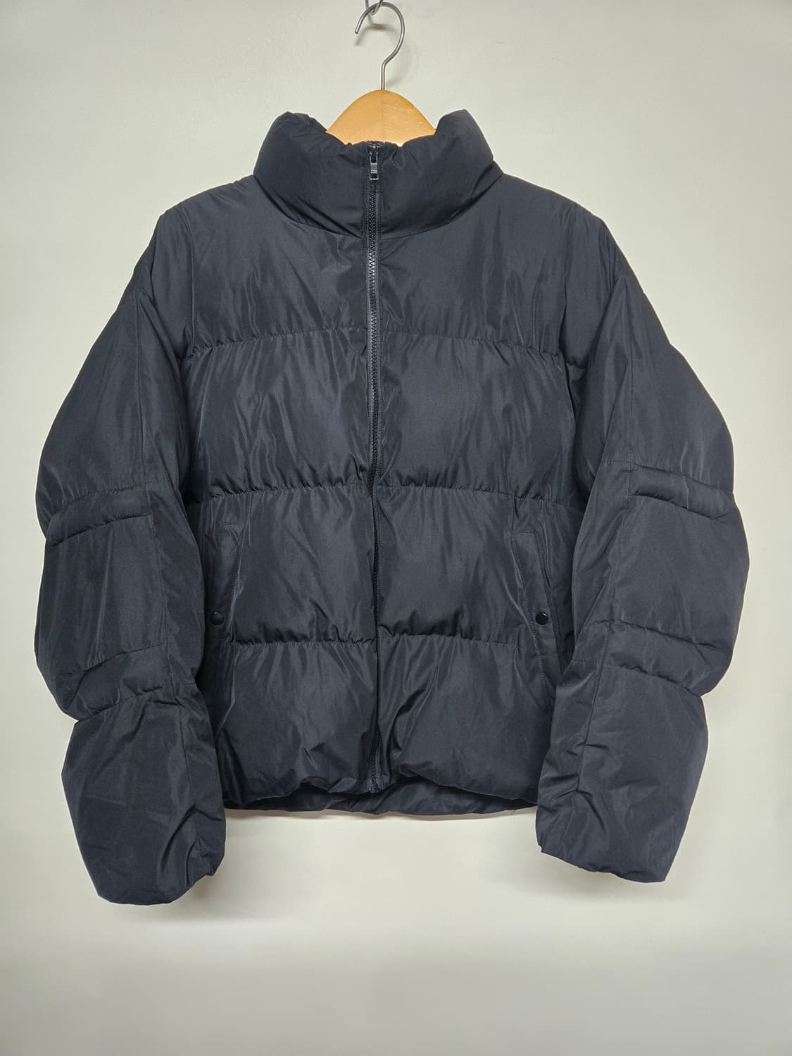 GIORDANO 블랙 푸파 패딩 M 상품이미지1