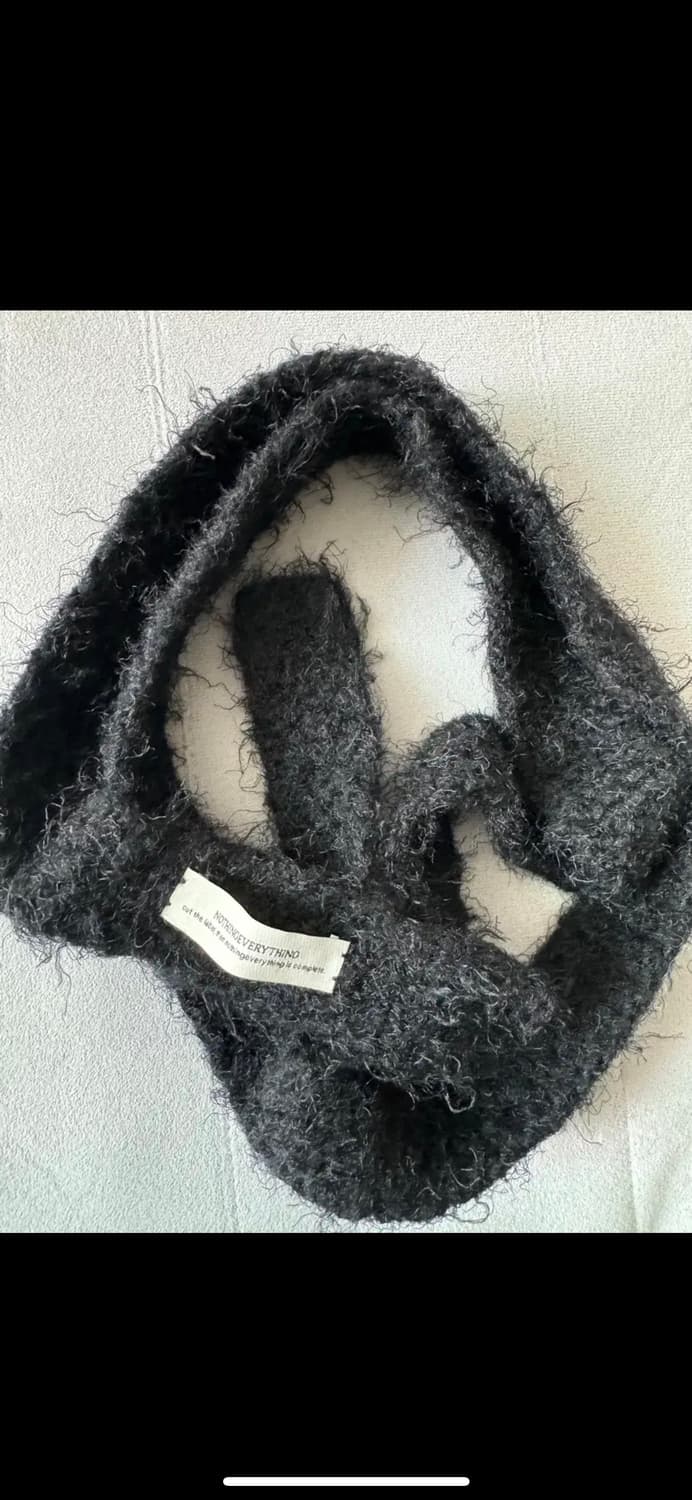 낫띵에브리띵 헤어리 스카프 머플러 블랙 상품이미지6