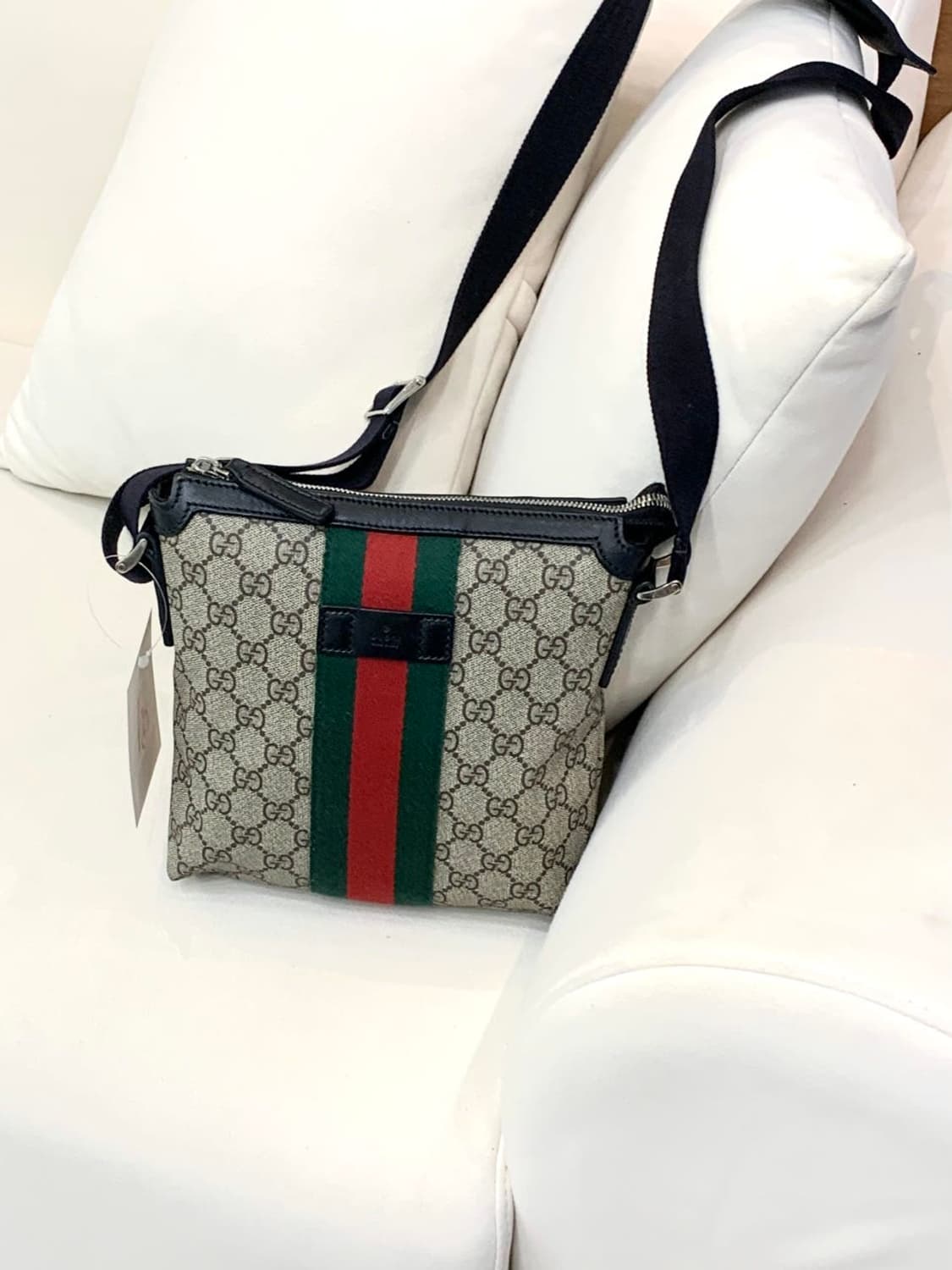 구찌 GG 수프림 웹 메신저백 (정품) 상품이미지1