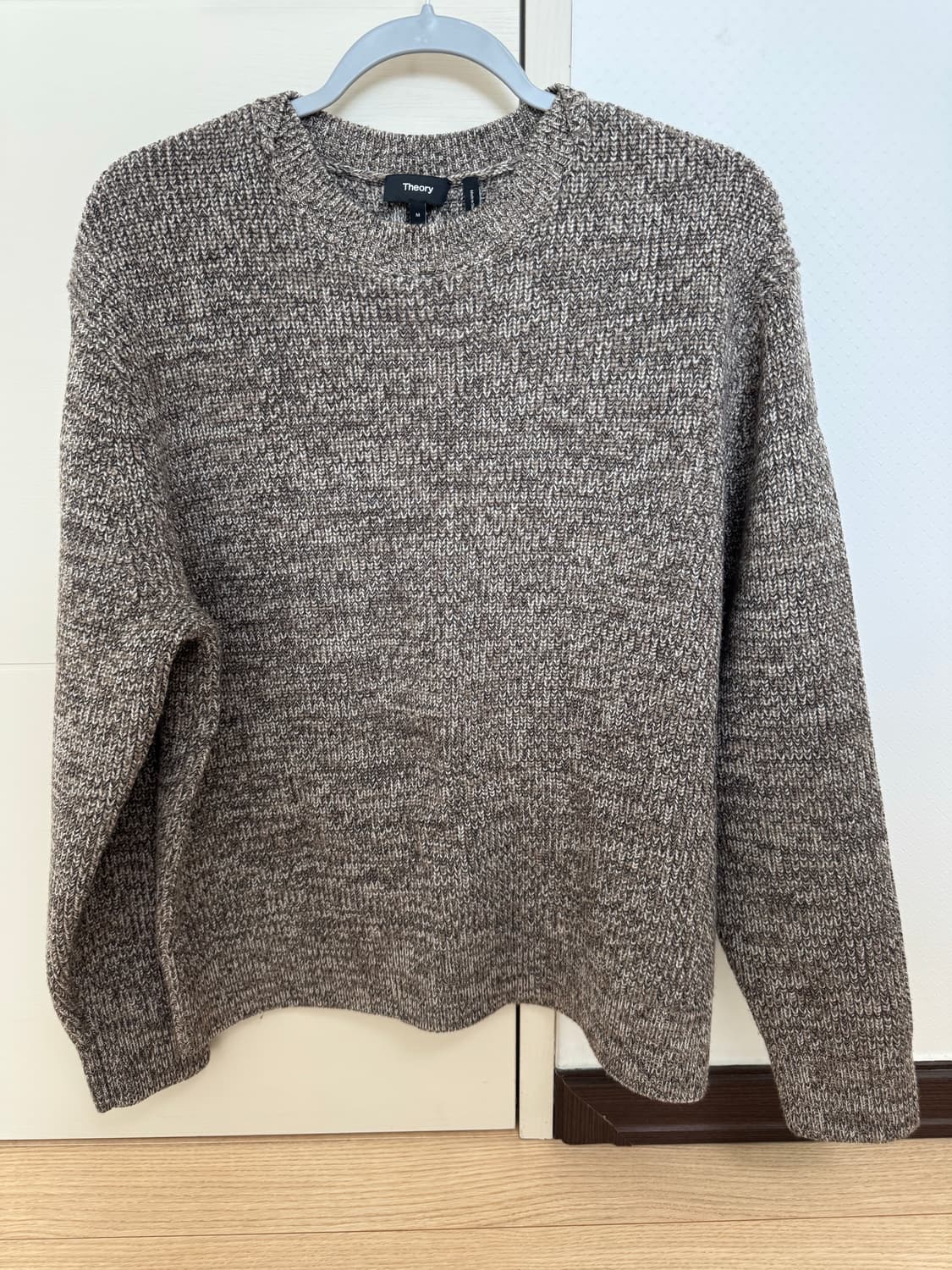 띠어리 메리노울 니트(M) 상품이미지1