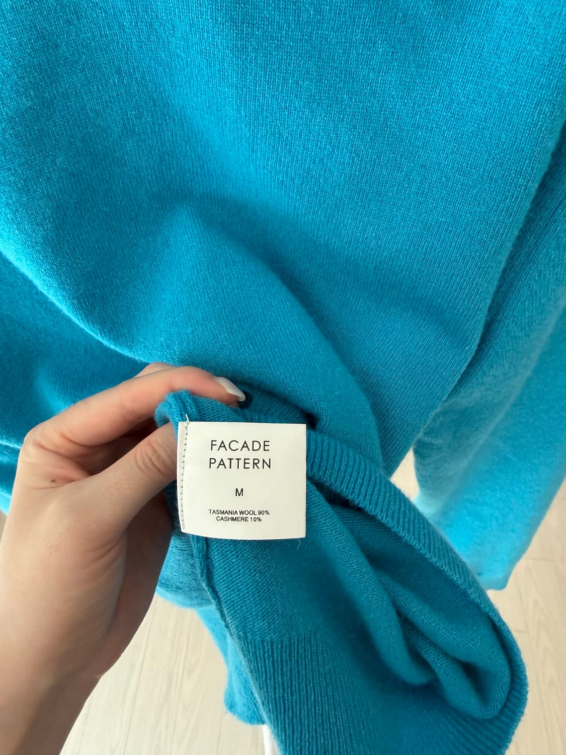 파사드패턴 캐시미어 라운드니트 오션블루 m사이즈 상품이미지4
