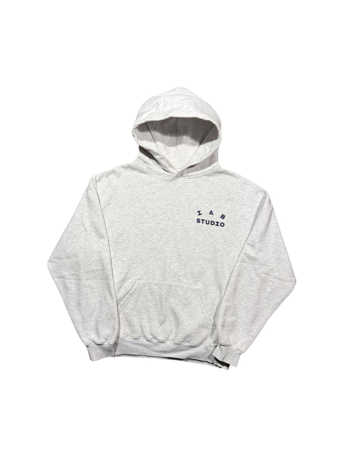 IAB Studio 아이앱스튜디오 후드티 상품이미지2