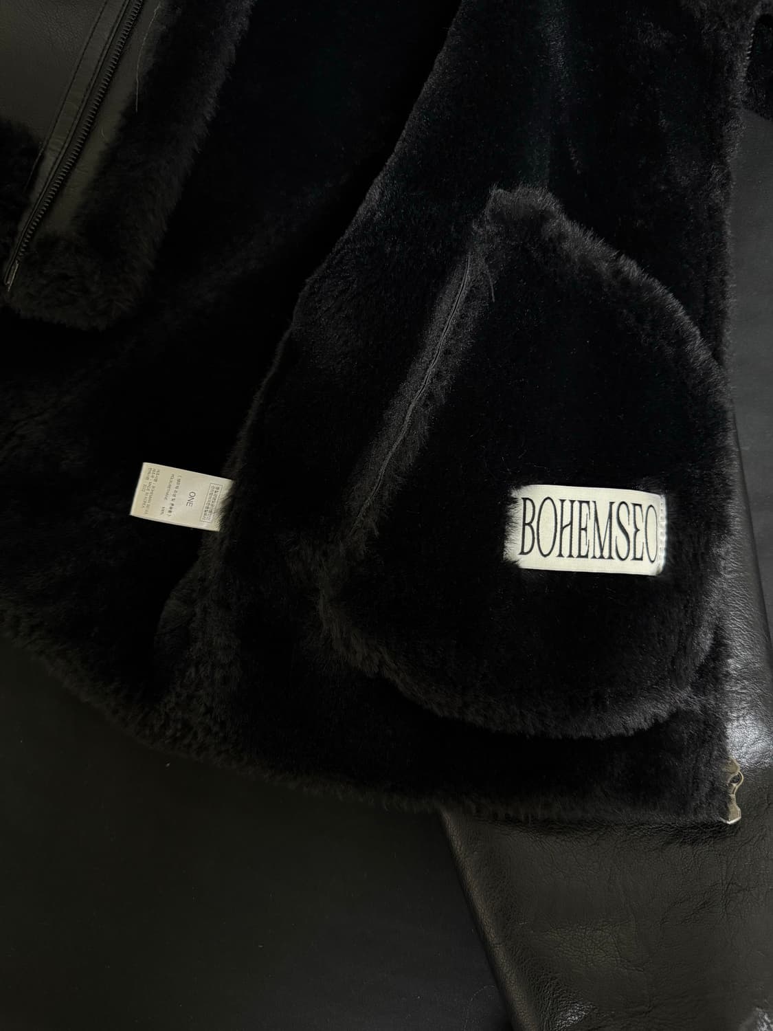 보헤미안서울 무스탕 23FW 상품이미지2