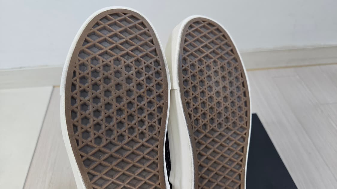 245 반스 볼트 OG 클래식 슬립온 네이비 상품이미지8