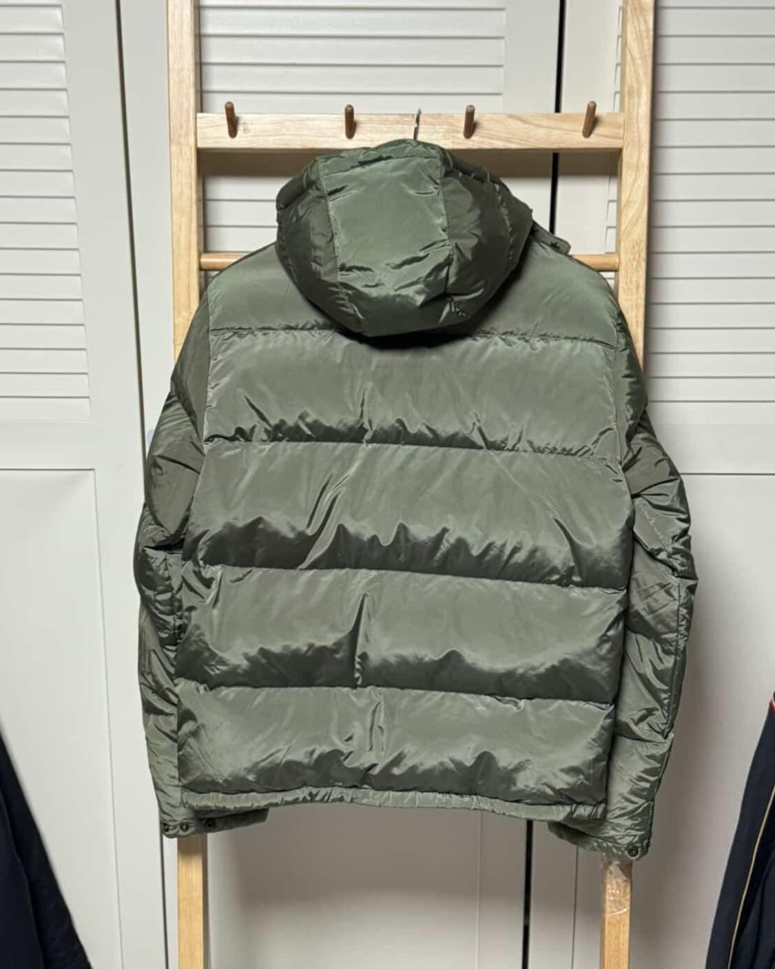 폴로 랄프로렌 카키 유광 패딩 자켓 모자 탈부착 상품이미지5