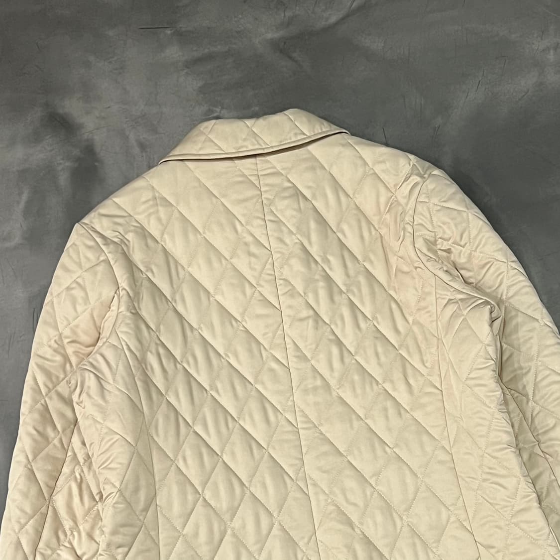  버버리 퀼티드 자켓 y15576 상품이미지4