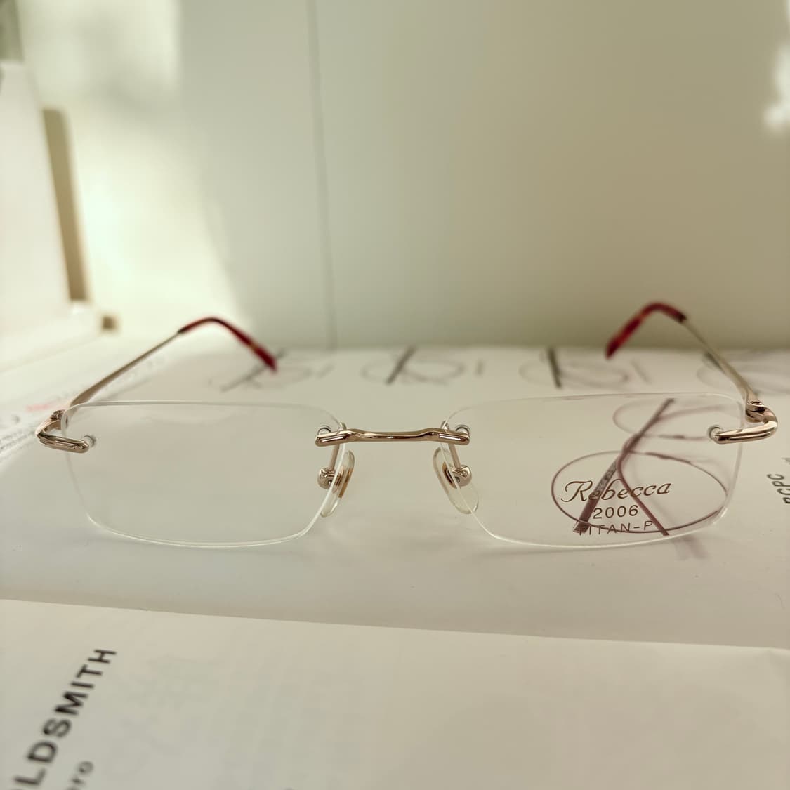 Rebecca 빈티지 무테 안경 상품이미지2