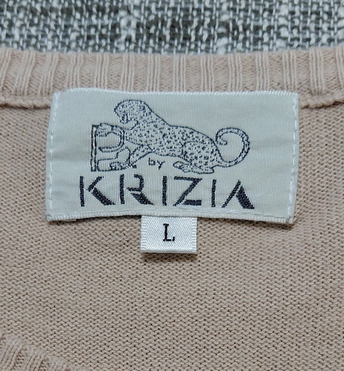[L] 빈티지 KRIZIA 비즈 로고 레오파드 배색 반팔 니트 상품이미지5