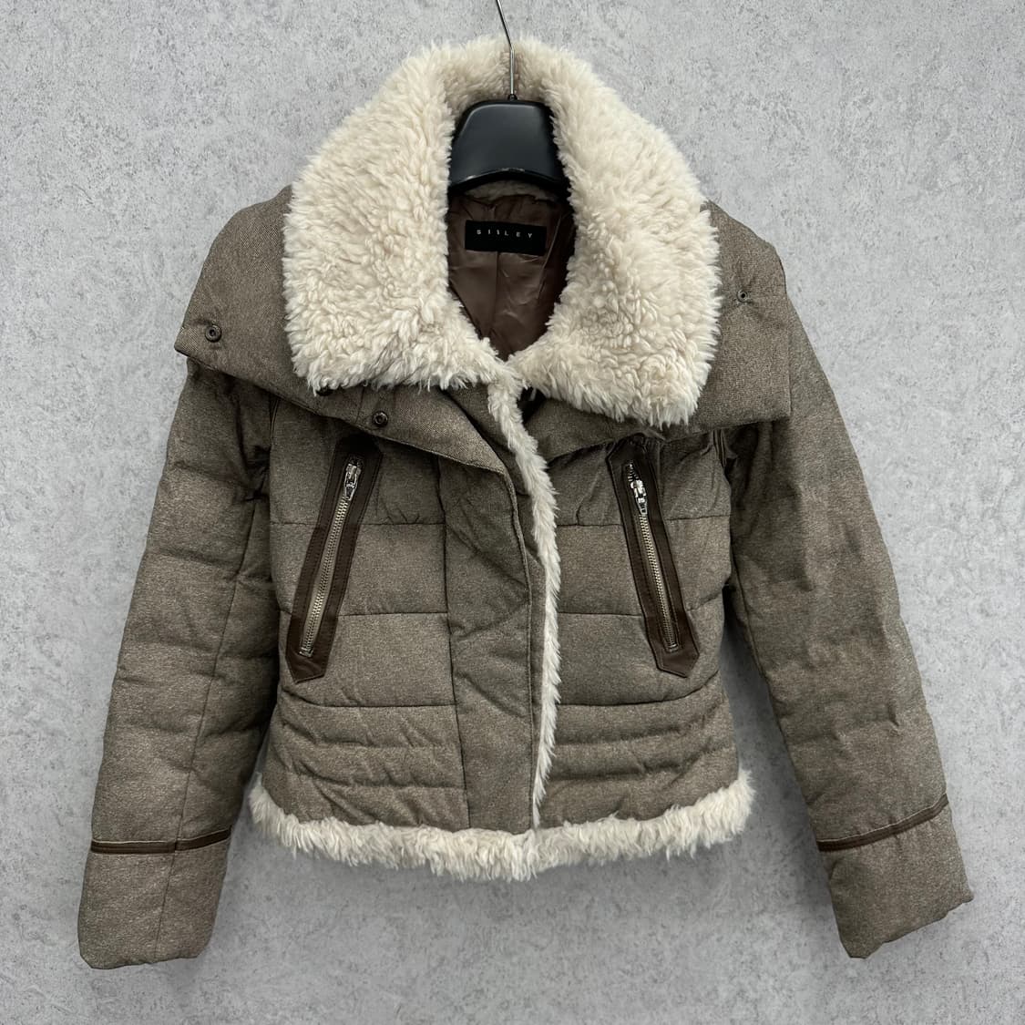 90 시슬리 여자 덕다운 숏 패딩 상품이미지1