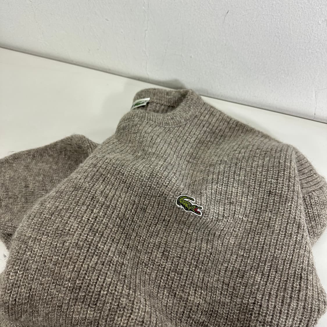 100 라코스테 그레이 울 니트 상품이미지1