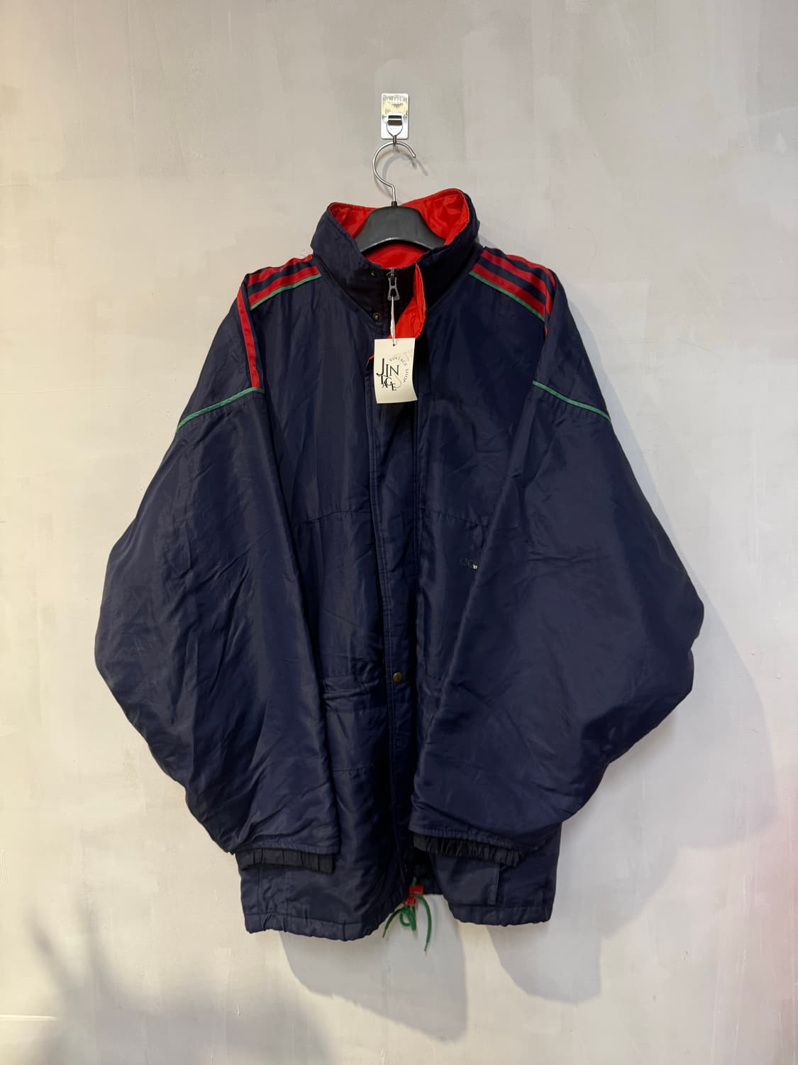 아디다스 네이비 패딩자켓 상품이미지1