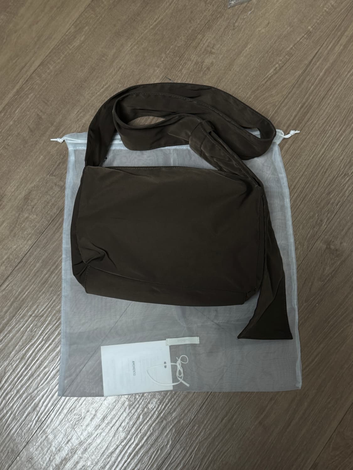 아모멘토square shoulder bag brown(라이즈 소희 착용) 상품이미지6