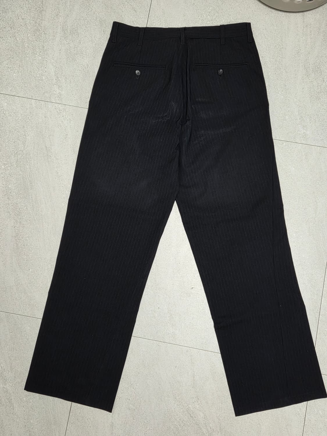 (46) 선플라워 와이드 트위스트 트라우저 앤트러사이트 스트라이프 상품이미지3