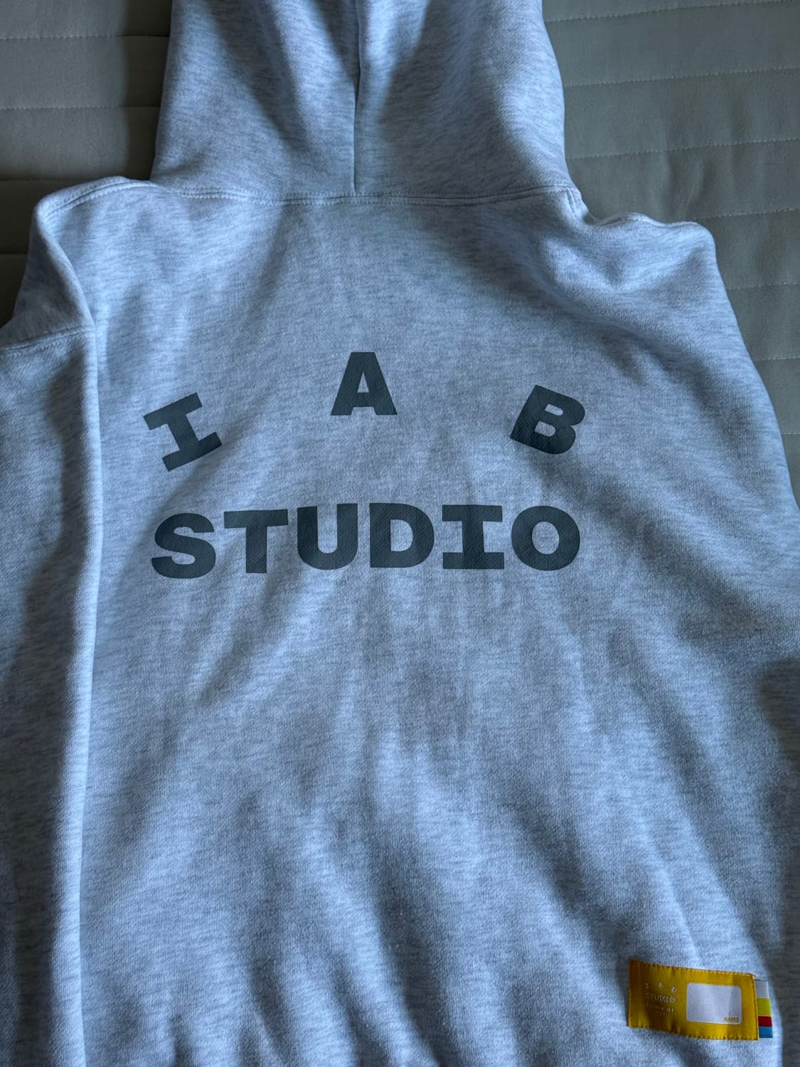 아이앱 스튜디오 후드 라이트 그레이 M 상품이미지2