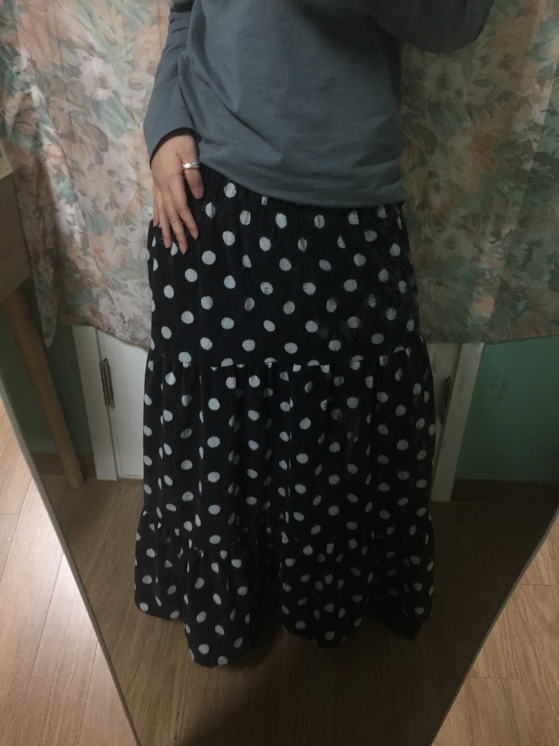 Japanese vintage dot long skirt 도트 롱스커트 상품이미지2
