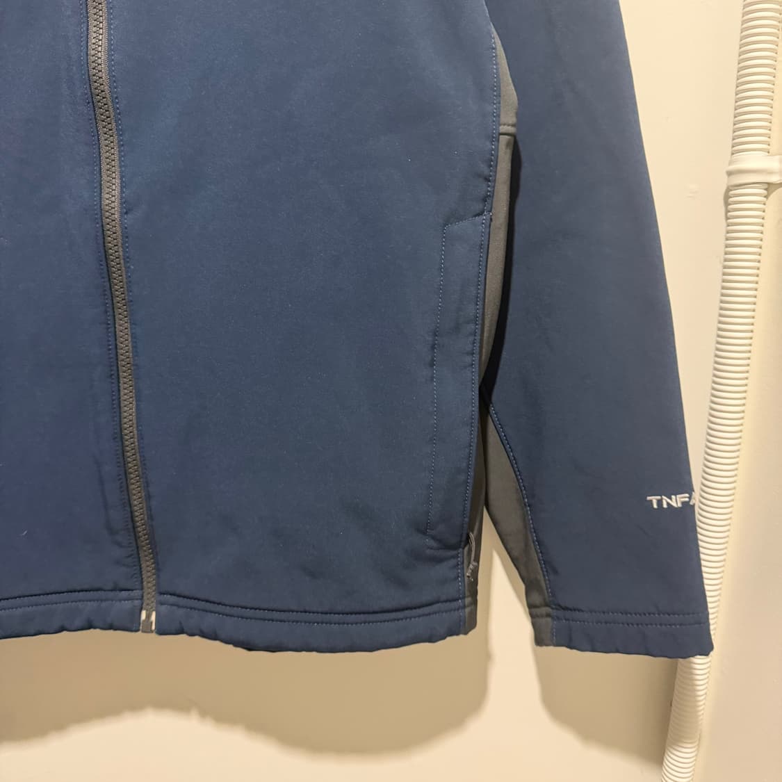 노스페이스 바람막이 자켓 상품이미지4