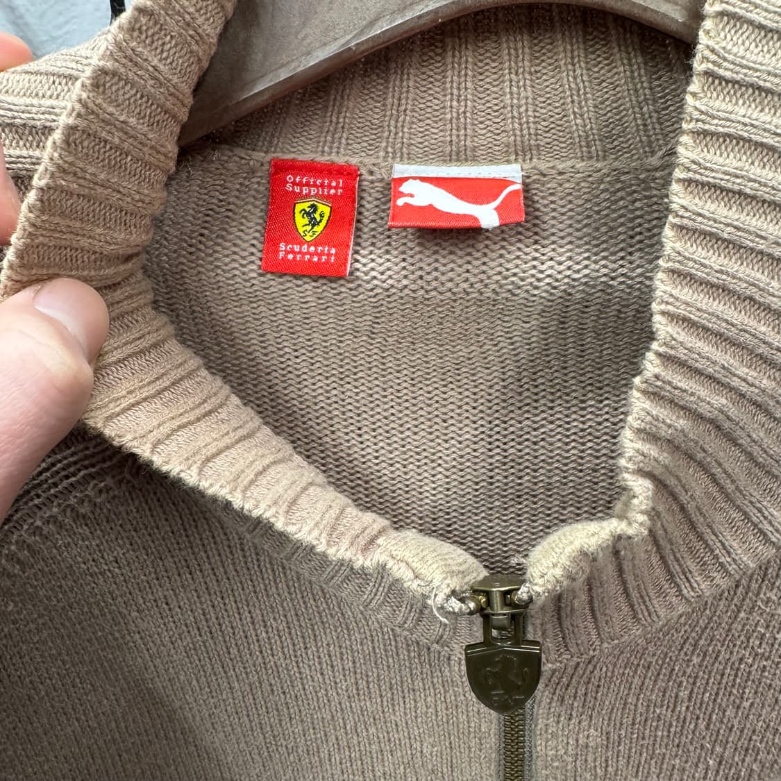 푸마 X 페라리 니트 트랙자켓 전면 로고 포인트 베이지 상품이미지8