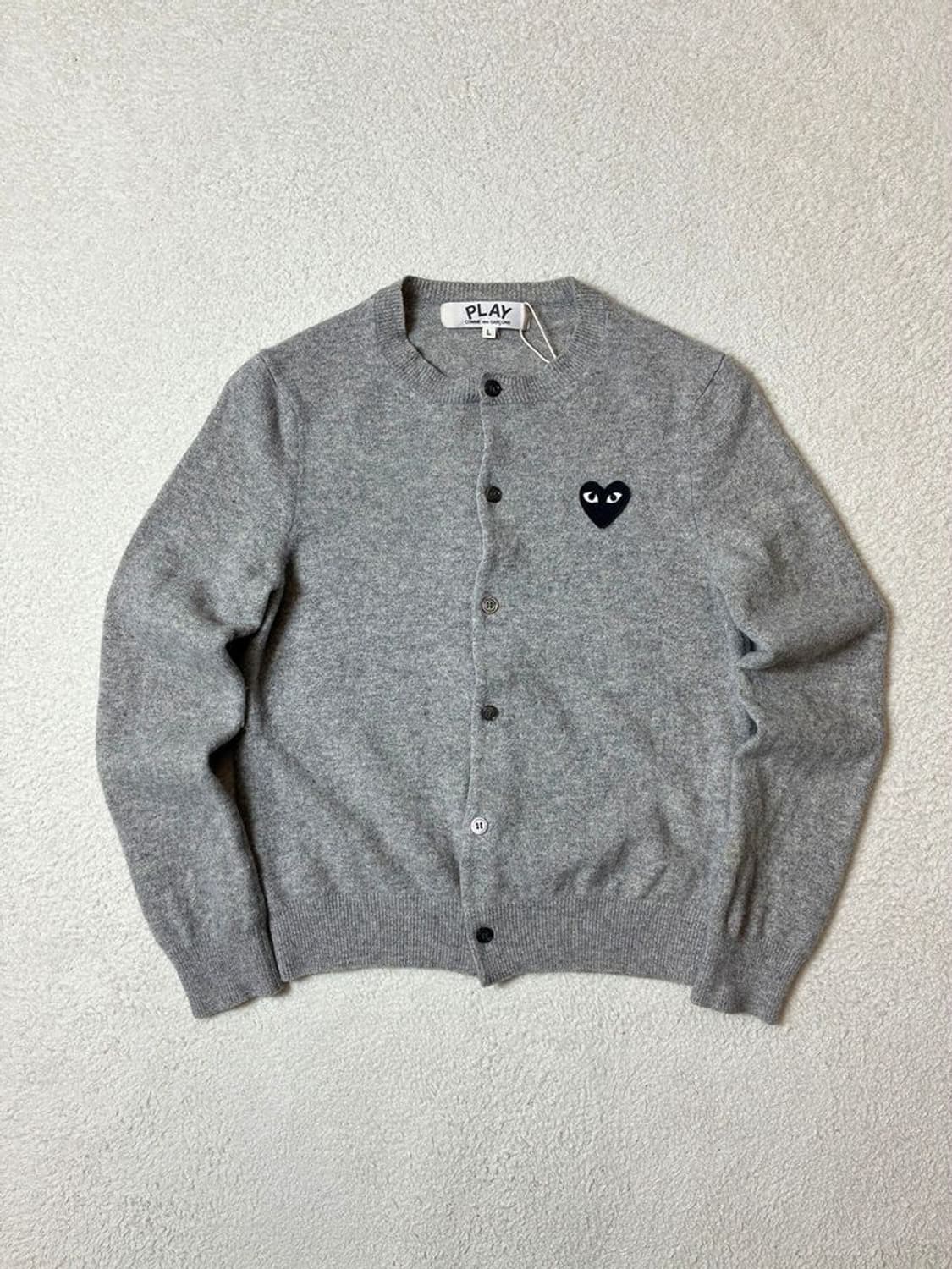 꼼데가르송 하트 로고 니트 가디건 PN6507    상품이미지1